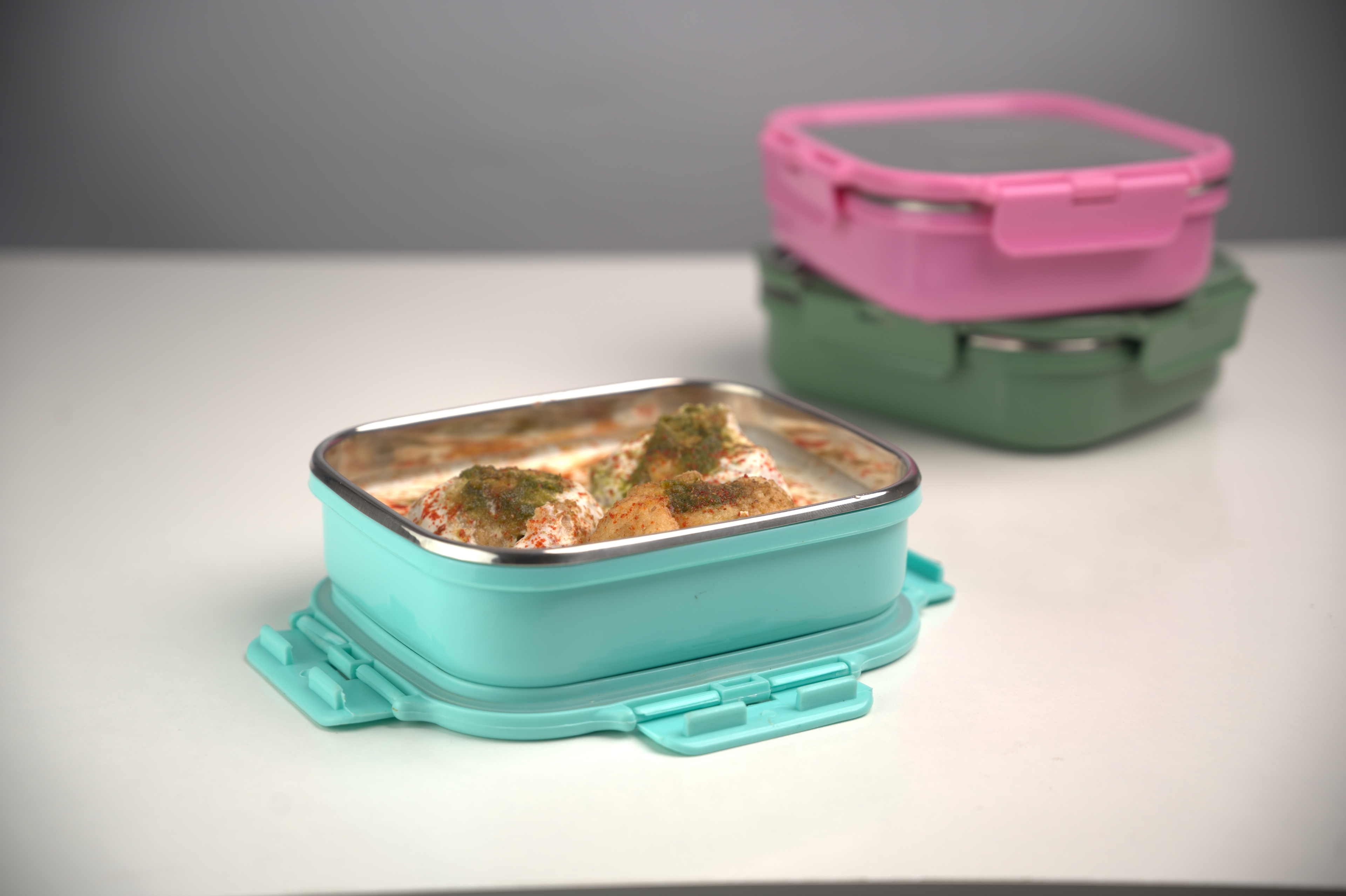 Veigo HeatUp Large Insulated Stainless Steel Leakproof & Airtight Lunch Box (630ml), Microwave Safe, Rectangle Shape, Light Green Cyan