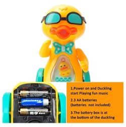 Musical Walking Duckling Toy with Electric Gimbal Sunglasses & Water Vapor Spray