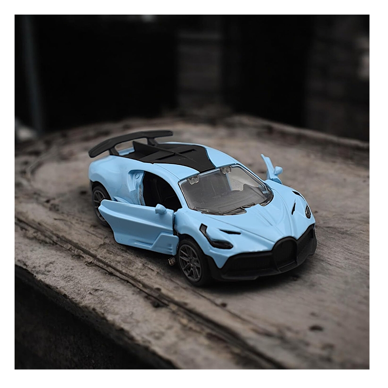 Car Model 1:36 Scale Die-Cast(Blue)