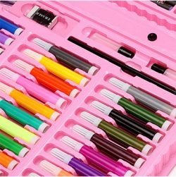 150 piece art kit pink