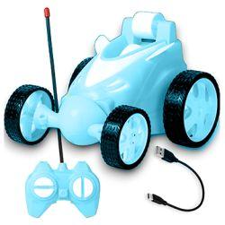 ToysNus 1:24 scale 360 degree Radio Control Stunt car (Blue)