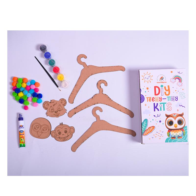 Ilearnngrow Teeny Tiny DIY Hanger Set Of 3