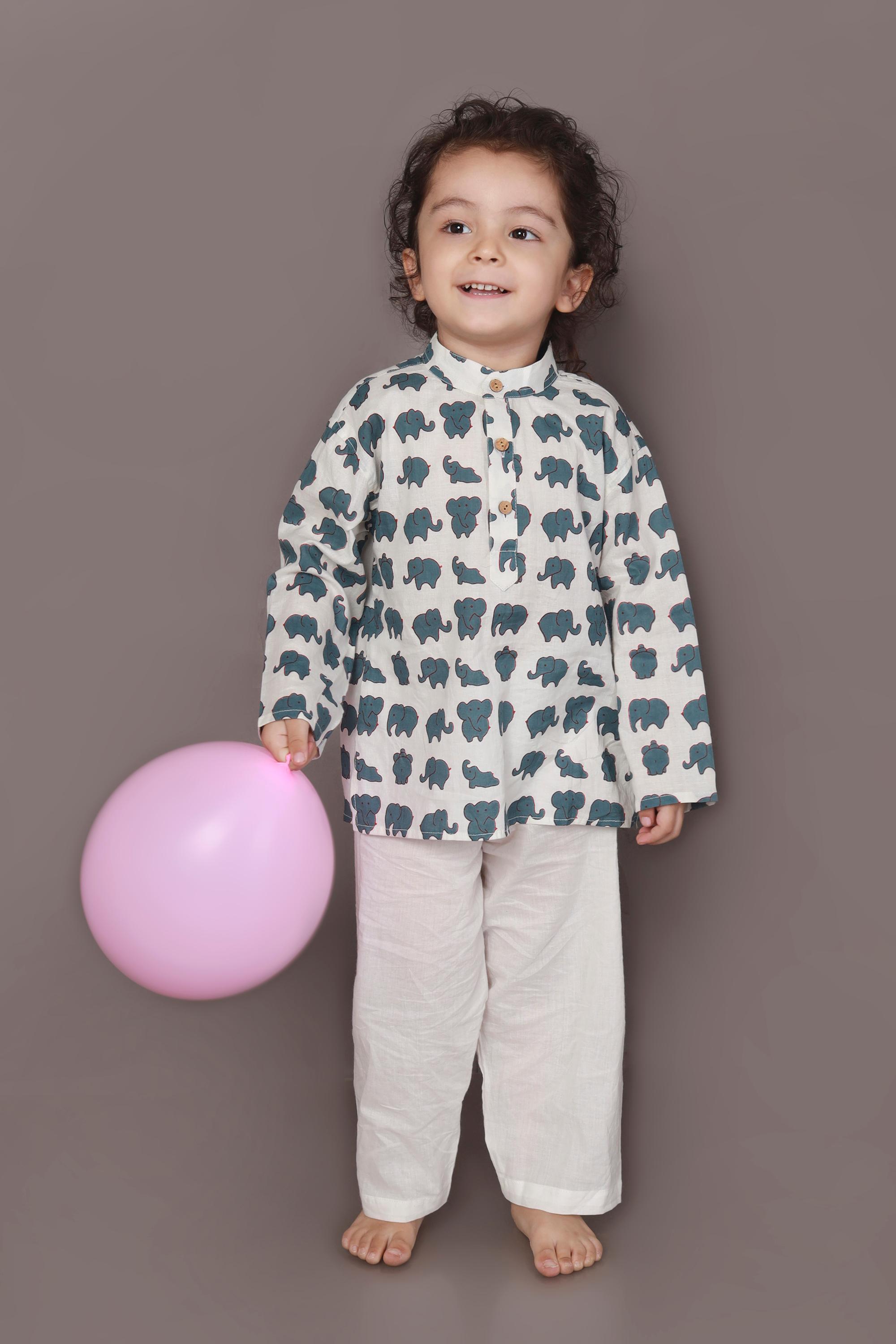 White Base with GreenElephantWovenCotton Kurta & PyjamaNightsuit